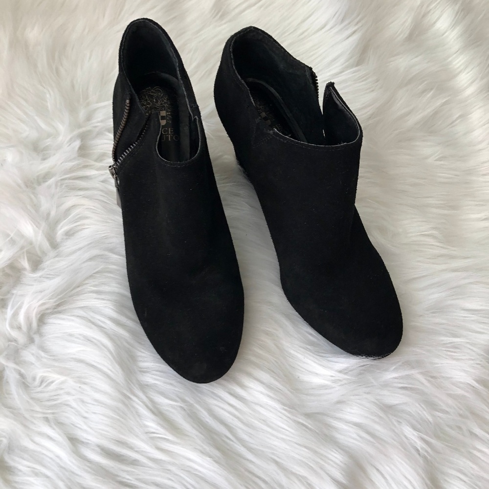 Vince Camuto Daysha Wedge Bootie sz 8.5